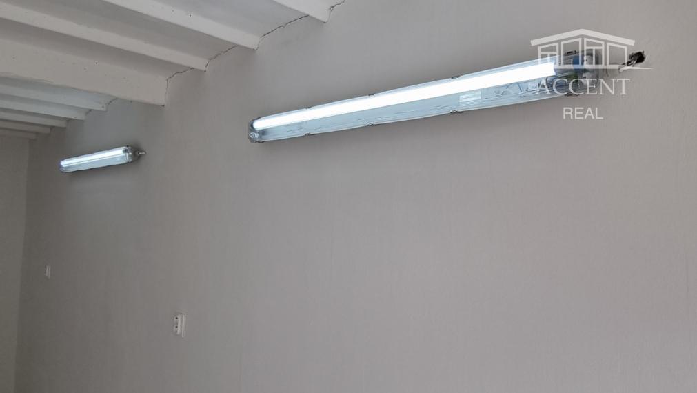 PREDAJ KOMPLETNE ZREKONŠTRUOVANEJ  GARÁŽE NA HANÁCKEJ ULICI V RUŽINOVE