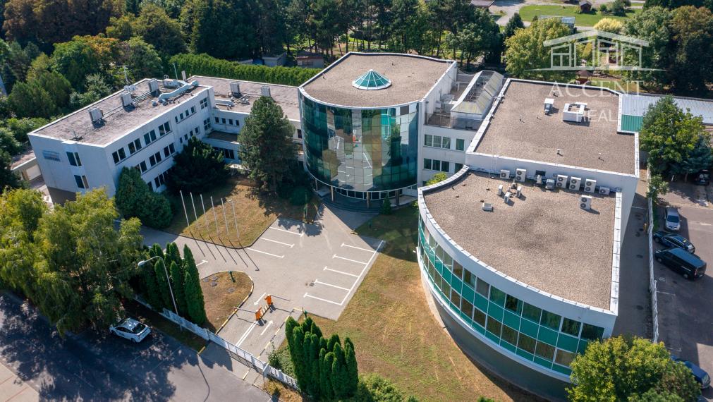 4-PODLAŽNÁ ADMINISTRATÍVNA BUDOVA (5334m2) - Vihorlatská ulica NITRA