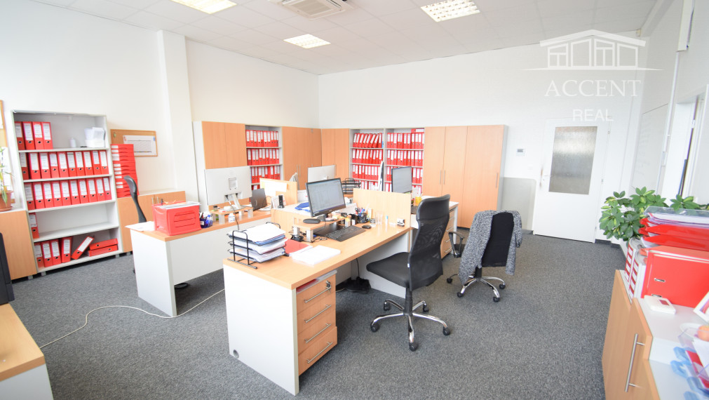 OBCHODNÉ PRIESTORY S VÝKLADOM A S KANCELÁRIAMI  NA FREKVENTOVANEJ ULICI (603 m2) - IVANSKÁ CESTA