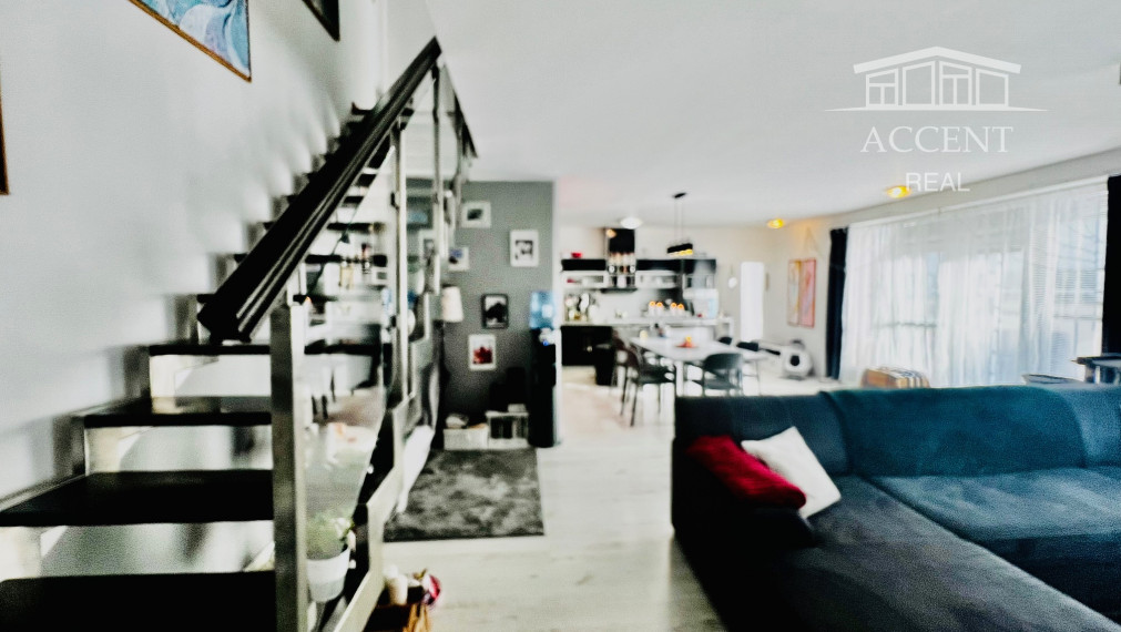 PRIESTRANNÝ TEHLOVÝ RODINNÝ DOM S GARÁŽOU(200M2), S TEPELNÝM ČERPADLOM A REKUPERÁCIOU