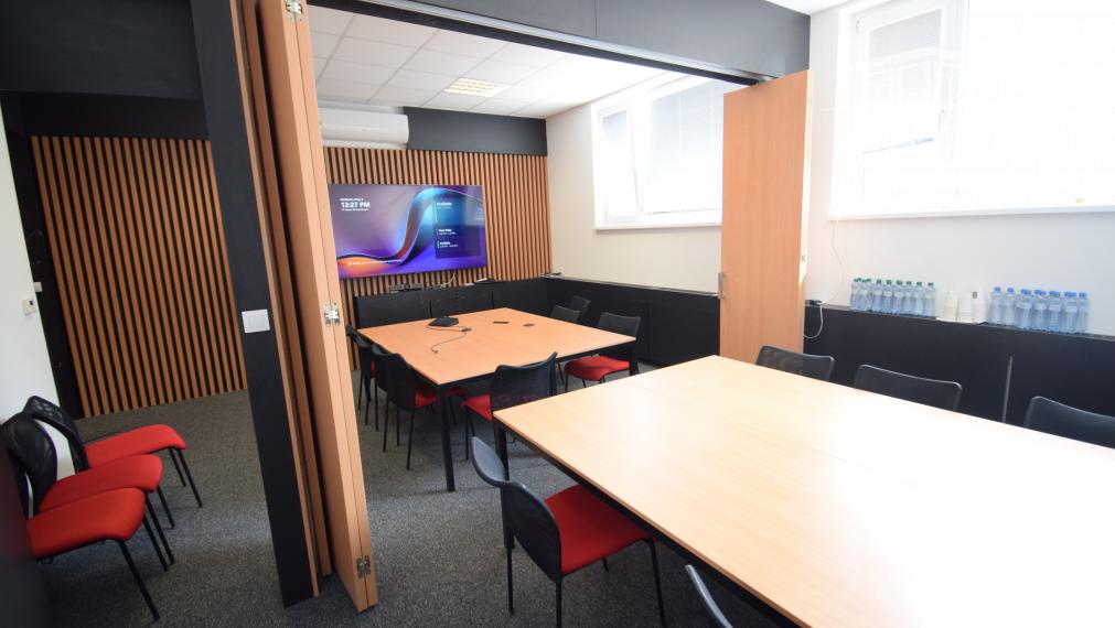 OBCHODNÉ PRIESTORY S VÝKLADOM A S KANCELÁRIAMI  NA FREKVENTOVANEJ ULICI (173 m2) IVANSKÁ CESTA
