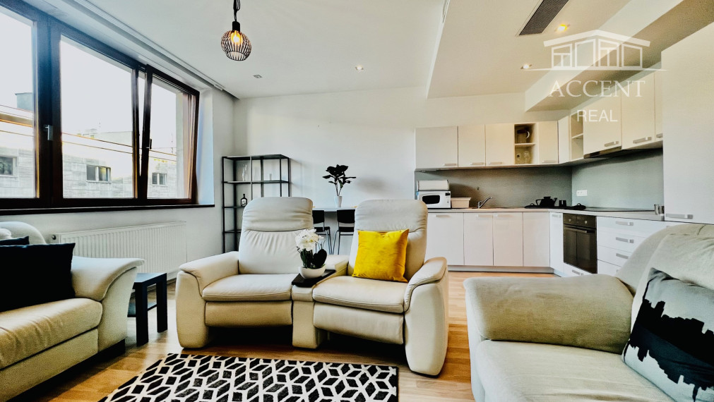 ZNÍŽENÁ CENA - EXKLUZÍVNY PROJEKT CITY GATE -  3-IZBOVÝ BYT (91M2) S BALKÓNOM A S 2 KÚPEĽŇAMI V SRDCI MESTA - PEŠIA ZÓNA LAURINSKÁ (VSTUP AJ Z GORKÉHO)