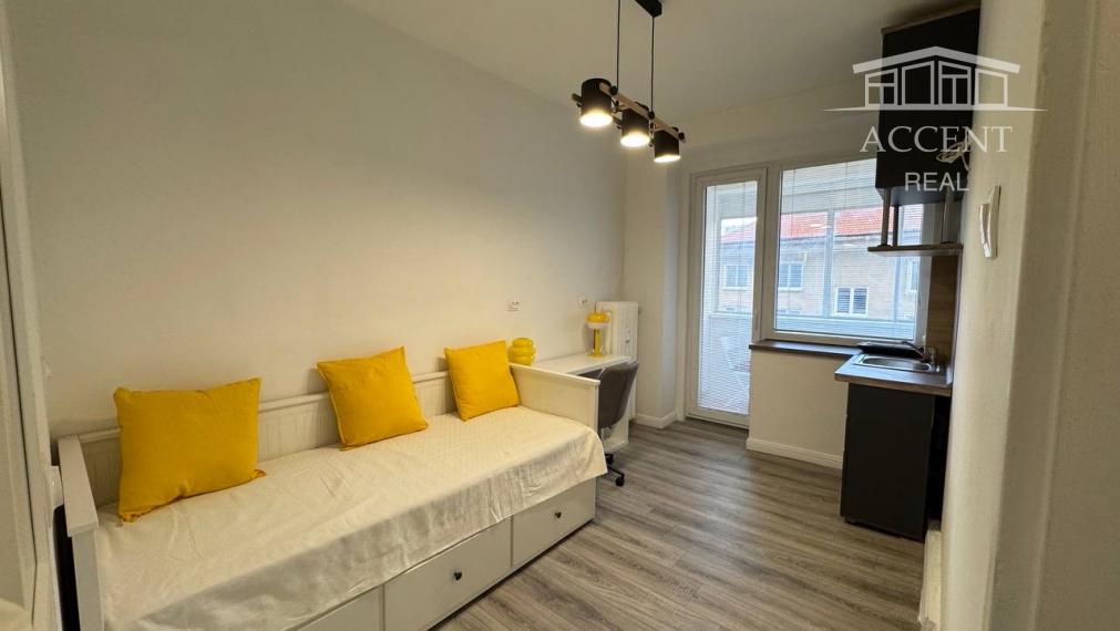 PREDAJ GARZONKY S BALKÓNOM V CENTRE MESTA