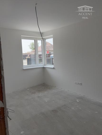 KVALITNÁ NOVOSTAVBA V ŠTANDARDE- SAMOSTATNE STOJACE RODINNÉ DOMY (140M2) S VEĽKÝMI POZEMKAMI