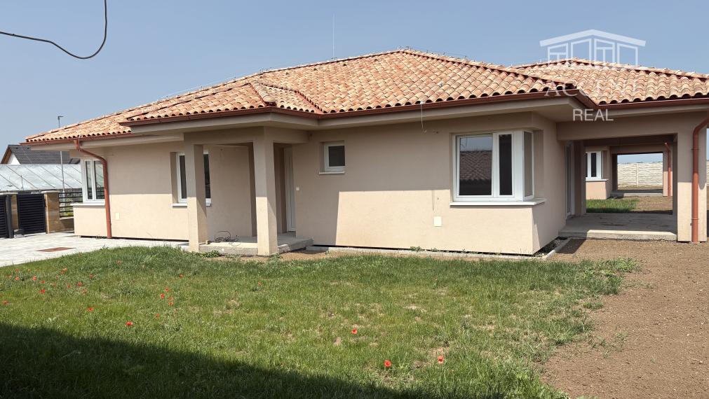 KVALITNÁ NOVOSTAVBA V ŠTANDARDE- SAMOSTATNE STOJACE RODINNÉ DOMY (140M2) S VEĽKÝMI POZEMKAMI