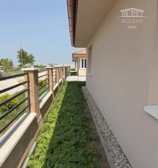 KVALITNÁ NOVOSTAVBA V ŠTANDARDE- SAMOSTATNE STOJACE RODINNÉ DOMY (140M2) S VEĽKÝMI POZEMKAMI