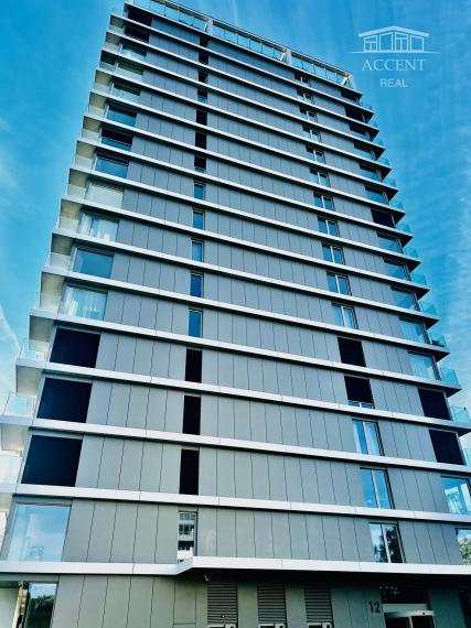 NADŠTANDARDNÝ  BYT NA 12. POSCHODÍ V NOVOSTAVBE LIGET PRI DUNAJI S PANORAMATICKÝM VÝHĽADOM NA MESTO - 2 PARKOVACIE MIESTA