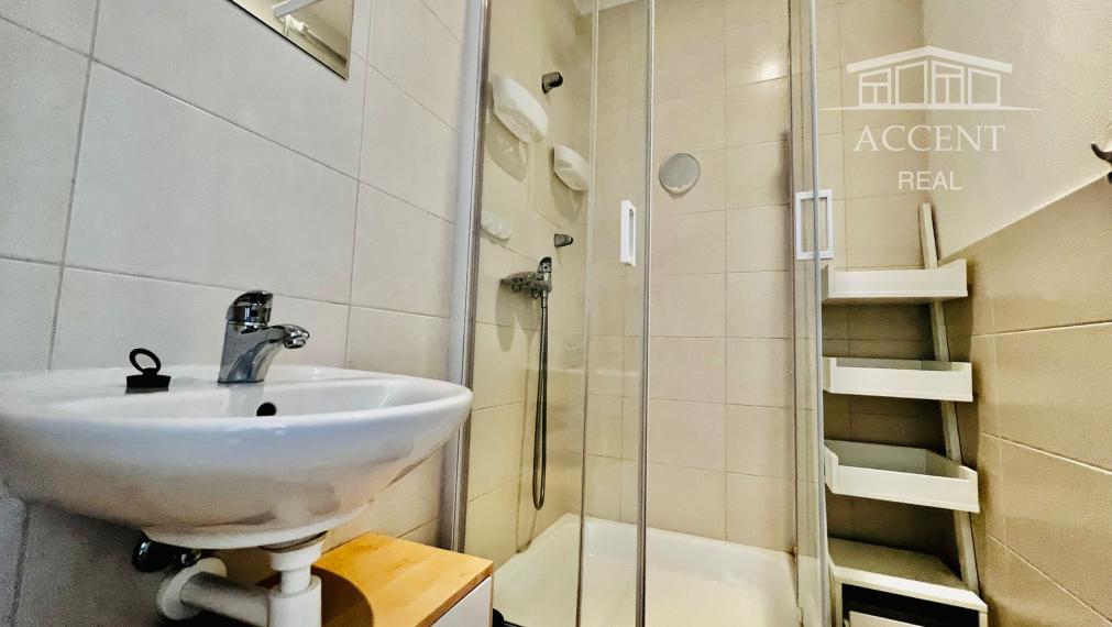 REZERVOVANÉ -  LUKRATÍVNY KLIMATIZOVANÝ  3-IZBOVÝ BYT (91M2) S BALKÓNOM A S 2 KÚPEĽŇAMI V EXKLUZÍVNOM CITY GATE NA PEŠEJ ZÓNE -GORKÉHO/LAURINSKÁ