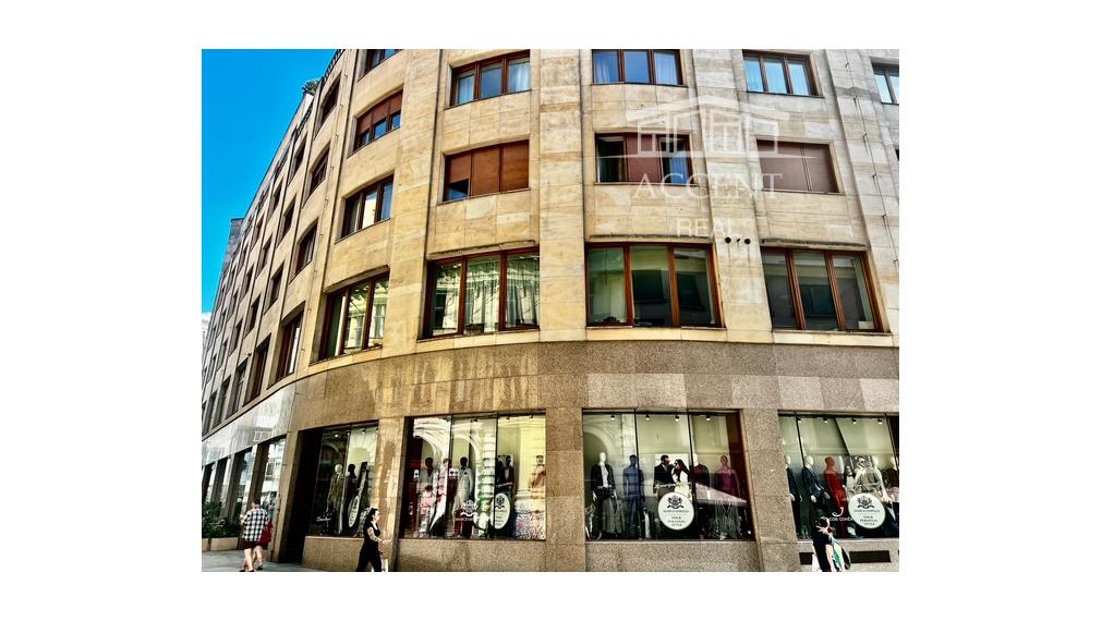 REZERVOVANÉ -  LUKRATÍVNY KLIMATIZOVANÝ  3-IZBOVÝ BYT (91M2) S BALKÓNOM A S 2 KÚPEĽŇAMI V EXKLUZÍVNOM CITY GATE NA PEŠEJ ZÓNE -GORKÉHO/LAURINSKÁ