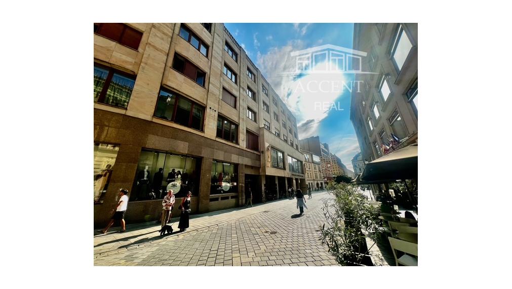 REZERVOVANÉ -  LUKRATÍVNY KLIMATIZOVANÝ  3-IZBOVÝ BYT (91M2) S BALKÓNOM A S 2 KÚPEĽŇAMI V EXKLUZÍVNOM CITY GATE NA PEŠEJ ZÓNE -GORKÉHO/LAURINSKÁ