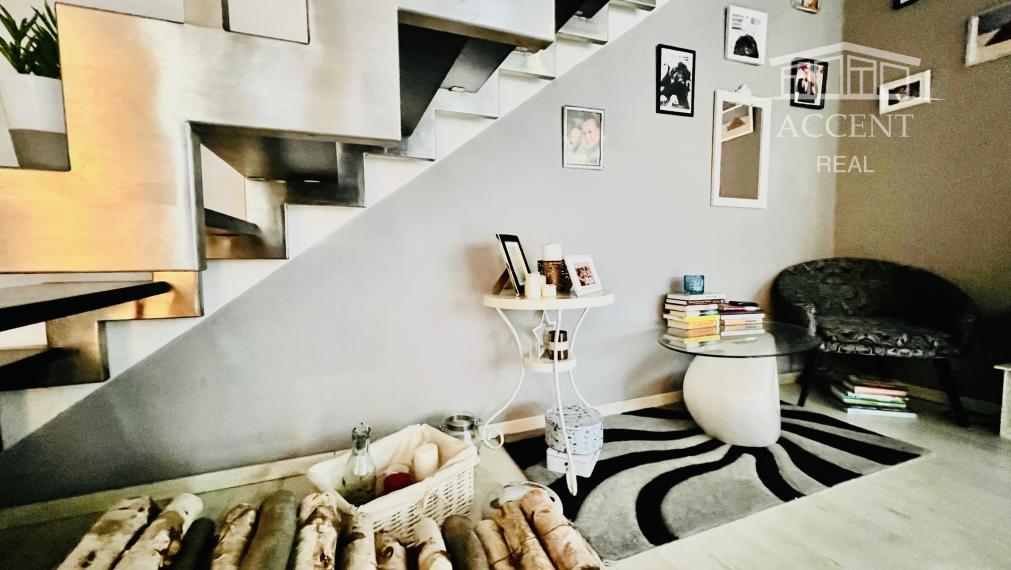 NÍZKOENERGETICKÝ 6-IZBOVÝ DOM (200M2) S GARÁŽOU - ZÁLESIE