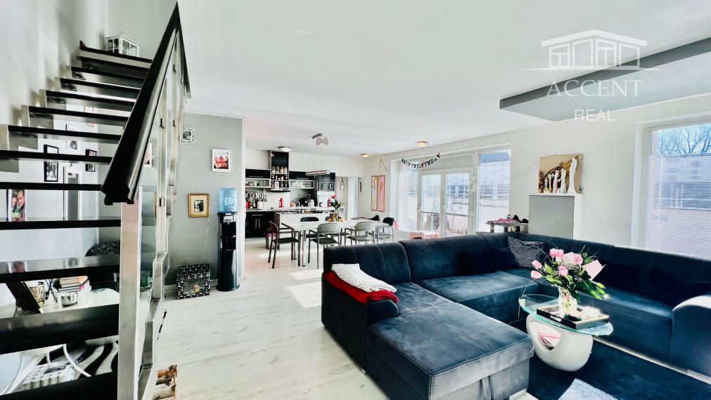 NÍZKOENERGETICKÝ 6-IZBOVÝ DOM (200M2) S GARÁŽOU - ZÁLESIE