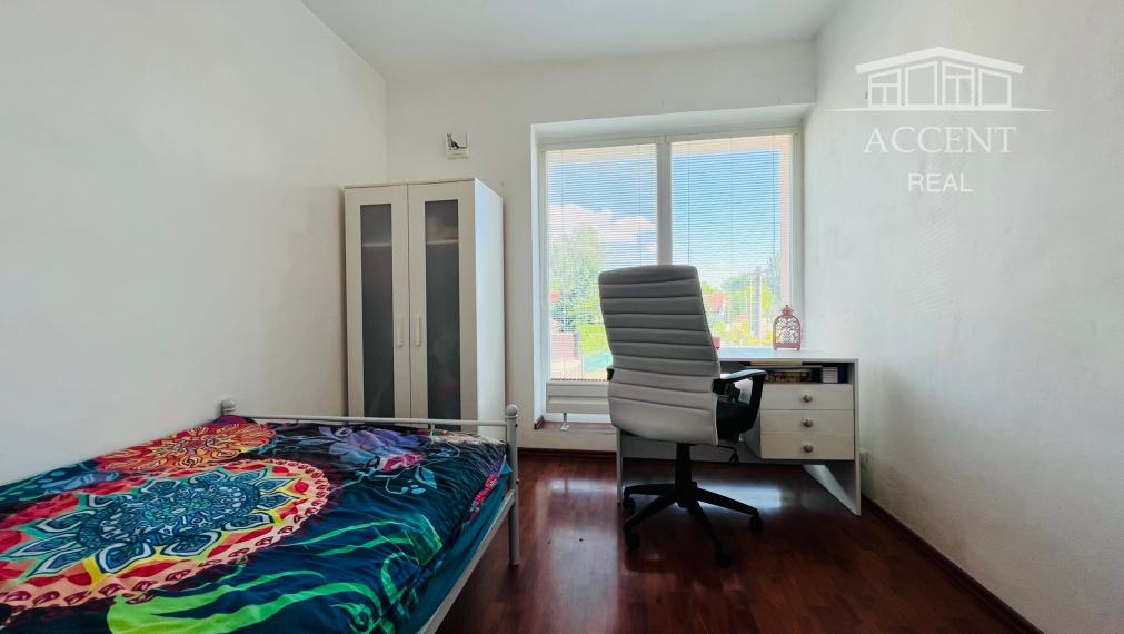 NÍZKOENERGETICKÝ 6-IZBOVÝ DOM (200M2) S GARÁŽOU - ZÁLESIE