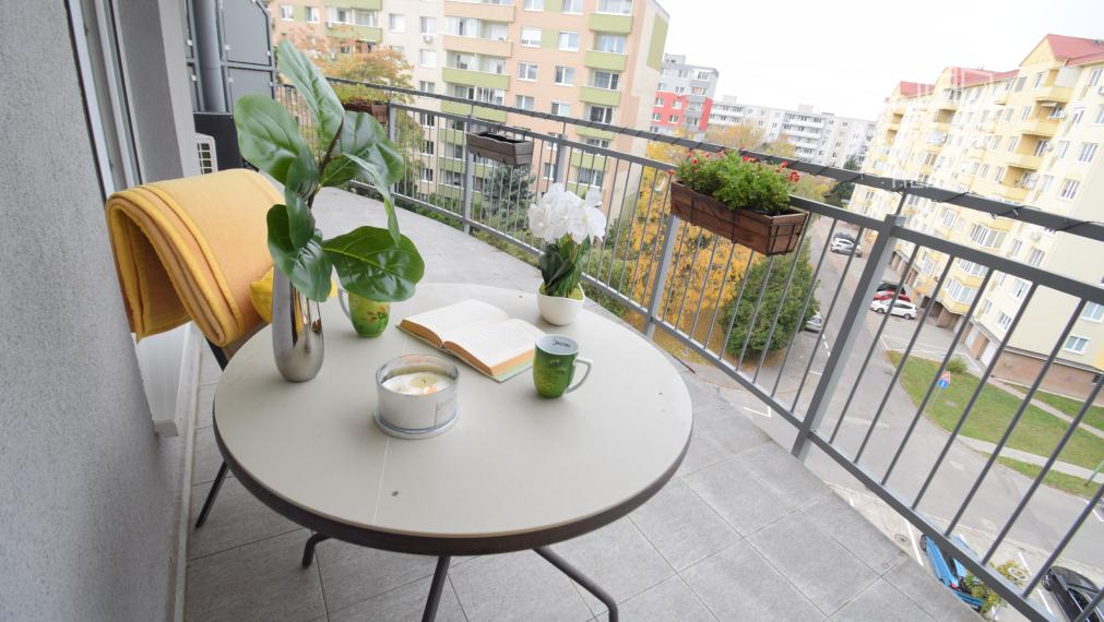 PREDAJ KRÁSNEJ 2 - IZBOVEJ NOVOSTAVBY S TREASOU(26,70m2),PARKOVACÍM MIESTOM A PIVNIČNOU KOBKOU