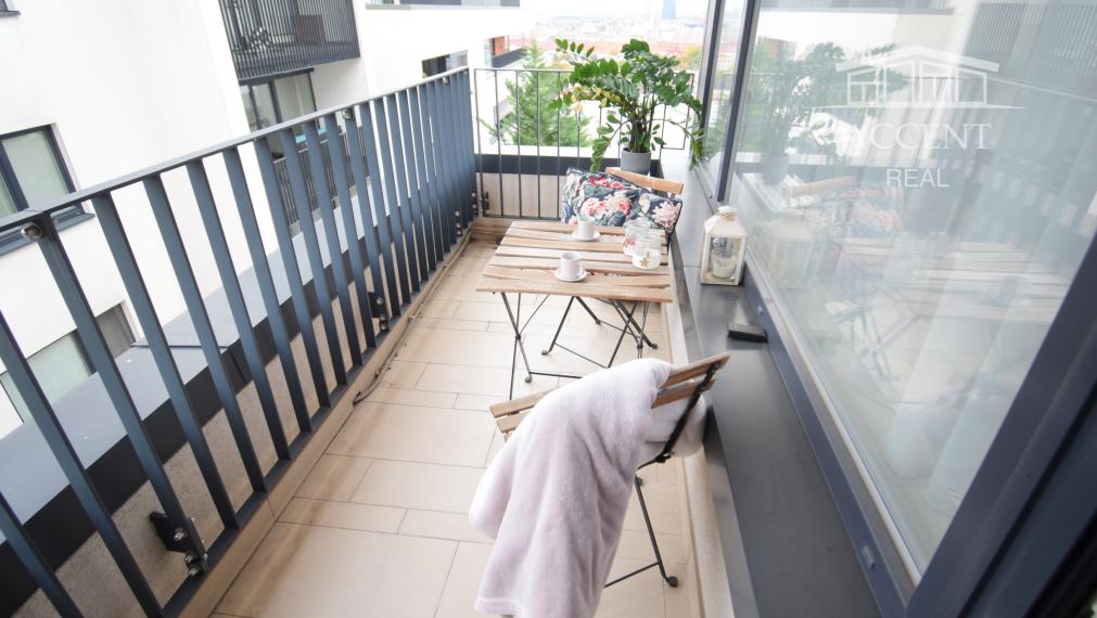 PRENÁJOM  MODERNEJ  A PRIESTRANNEJ  2 -  IZBOVEJ NOVOSTAVBY S PODZEMNÝM PARKOVACÍM MIESTOM