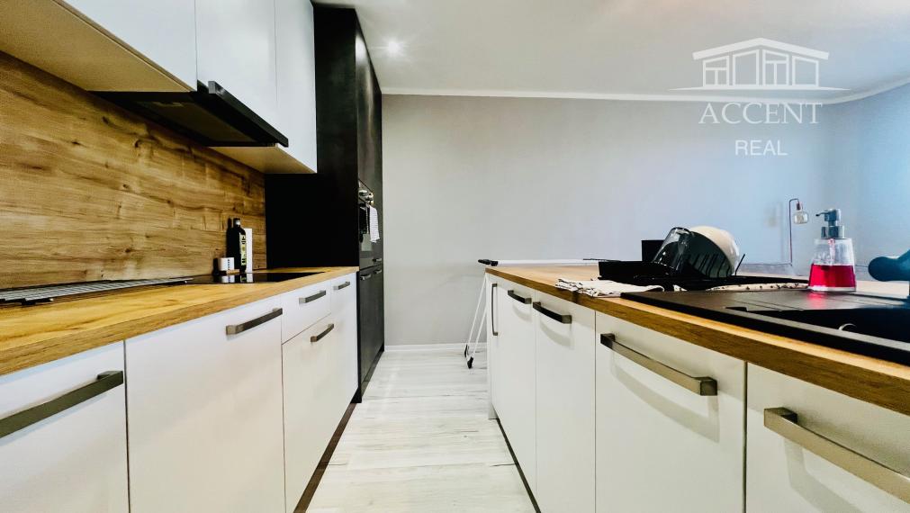 PRENÁJOM VEĽMI PEKNÉHO KLIMATIZOVANÉHO 1,5 IZBOVÉHO BYTU NA MESAČNEJ ULICI V RUŽINOVE