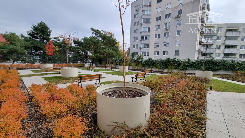 PREDAJ KRÁSNEJ 2 - IZBOVEJ NOVOSTAVBY S TREASOU(26,70m2),PARKOVACÍM MIESTOM A PIVNIČNOU KOBKOU