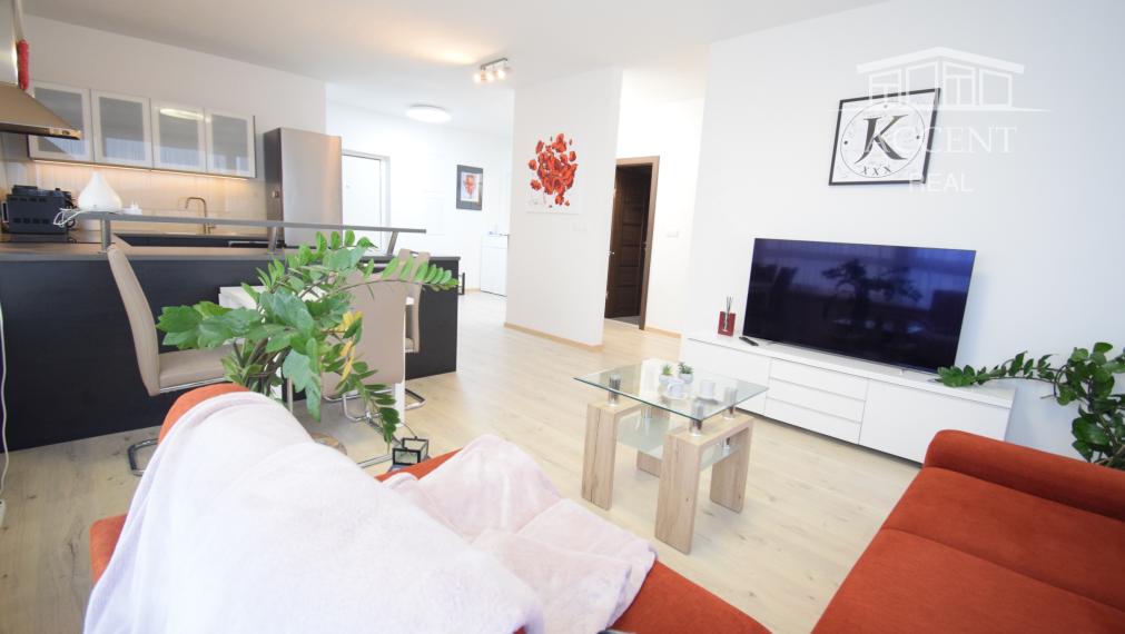 PRENÁJOM KRÁSNEJ A PRIESTRANNEJ  2 -  IZBOVEJ NOVOSTAVBY S PODZEMNÝM PARKOVACÍM MIESTOM