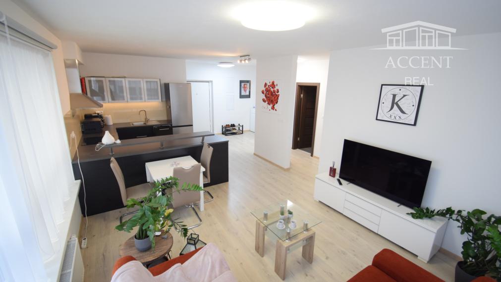 PRENÁJOM KRÁSNEJ A PRIESTRANNEJ  2 -  IZBOVEJ NOVOSTAVBY S PODZEMNÝM PARKOVACÍM MIESTOM