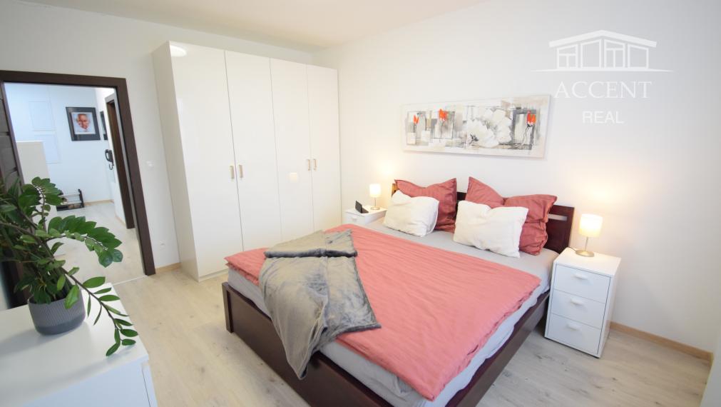 PRENÁJOM KRÁSNEJ A PRIESTRANNEJ  2 -  IZBOVEJ NOVOSTAVBY S PODZEMNÝM PARKOVACÍM MIESTOM