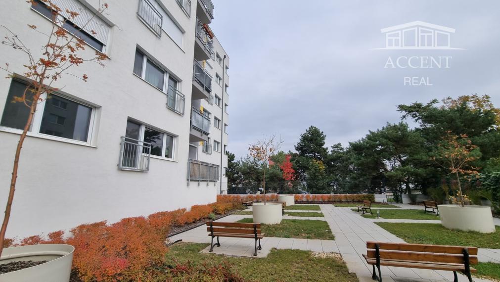 PREDAJ KRÁSNEJ 2 - IZBOVEJ NOVOSTAVBY S TREASOU(26,70m2),PARKOVACÍM MIESTOM A PIVNIČNOU KOBKOU