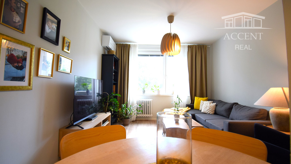 PRIPRAVUJEME PRE VÁS - PREDAJ KOMPLETNE ZREKONŠTRUOVANÉHO 3 IZBOVÉHO BYTU (70 M2)V RUŽINOVE VO VÝBORNEJ LOKALITE PLNEJ ZELENE