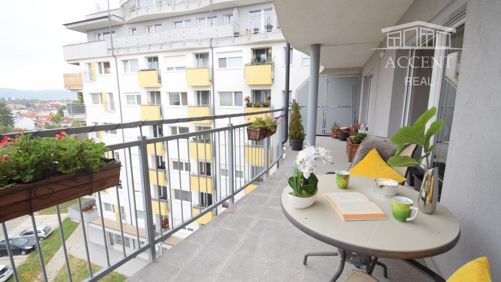 PREDAJ KRÁSNEJ 2 - IZBOVEJ NOVOSTAVBY(84,3M2) S VEĽKOU TERASOU(26,70m2),PARKOVACÍM MIESTOM A PIVNIČNOU KOBKOU