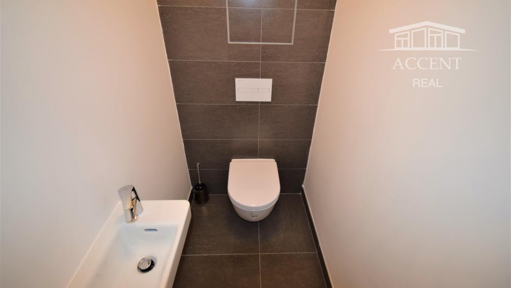 VEĽMI PEKNÝ DVOJIZBOVÝ BYT S KLIMATIZÁCIOU A PARKINGOM(60M2) V NOVOSTAVBE STEIN - STARÉ MESTOMESTO