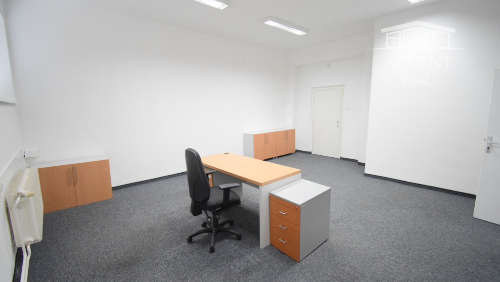 PRENÁJOM POSLEDNÝCH KANCELÁRIÍ NA FREKVENTOVANEJ ULICI - IVANSKÁ CESTA ZA VÝBORNÚ CENU