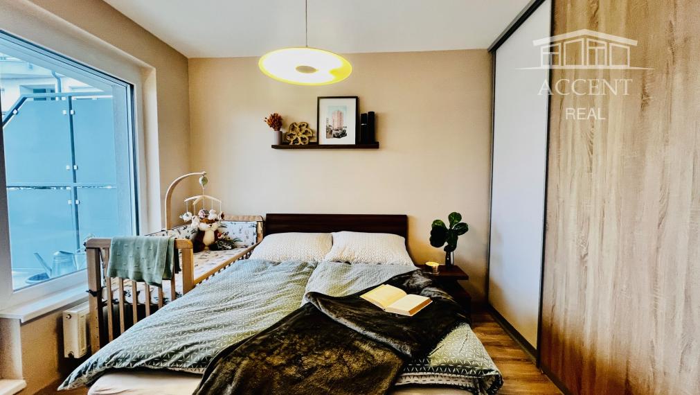 REZERVOVANÝ - PREDAJ KRÁSNEJ 2 - IZBOVEJ NOVOSTAVBY(84,3M2) S VEĽKOU TERASOU(26,70m2),PARKOVACÍM MIESTOM A PIVNIČNOU KOBKOU