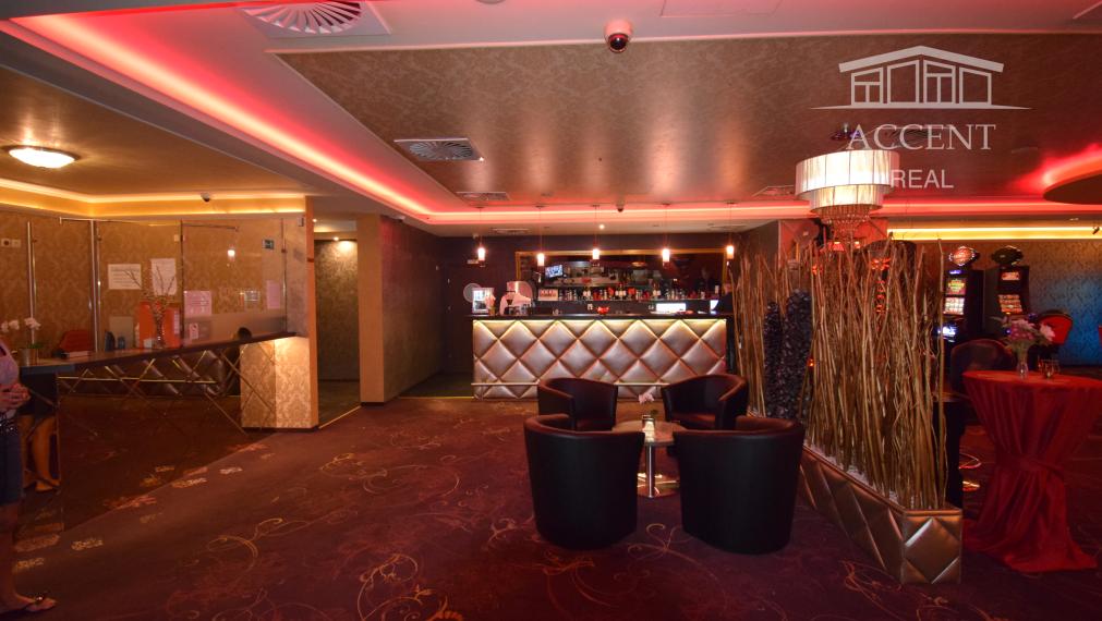 KOMERČNÉ  PRIESTORY S PARKOVANÍM NA   TRNAVSKEJ CESTE - PRI ZIMNOM ŠTADIÓNE