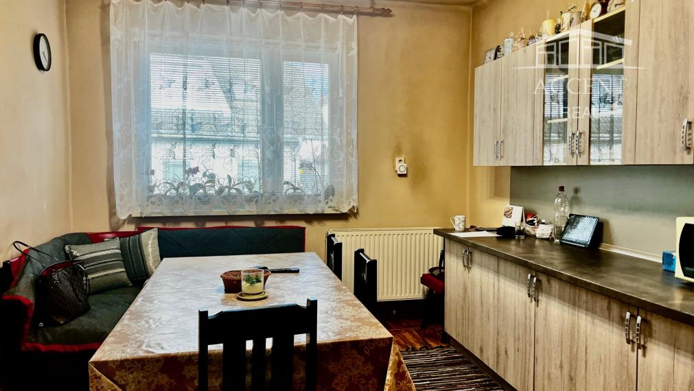 RODINNÝ DOM V CENTRE IVÁNKY PRI DUNAJI- FARNIANSKA UL. (POZEMOK 416M2)