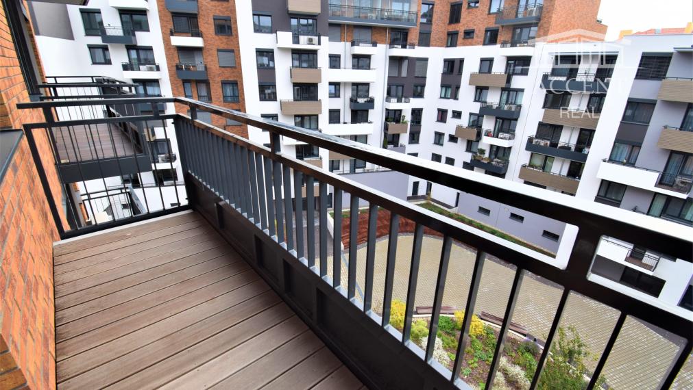 VEĽMI PEKNÝ DVOJIZBOVÝ BYT S KLIMATIZÁCIOU A PARKINGOM(60M2) V NOVOSTAVBE STEIN - STARÉ MESTO