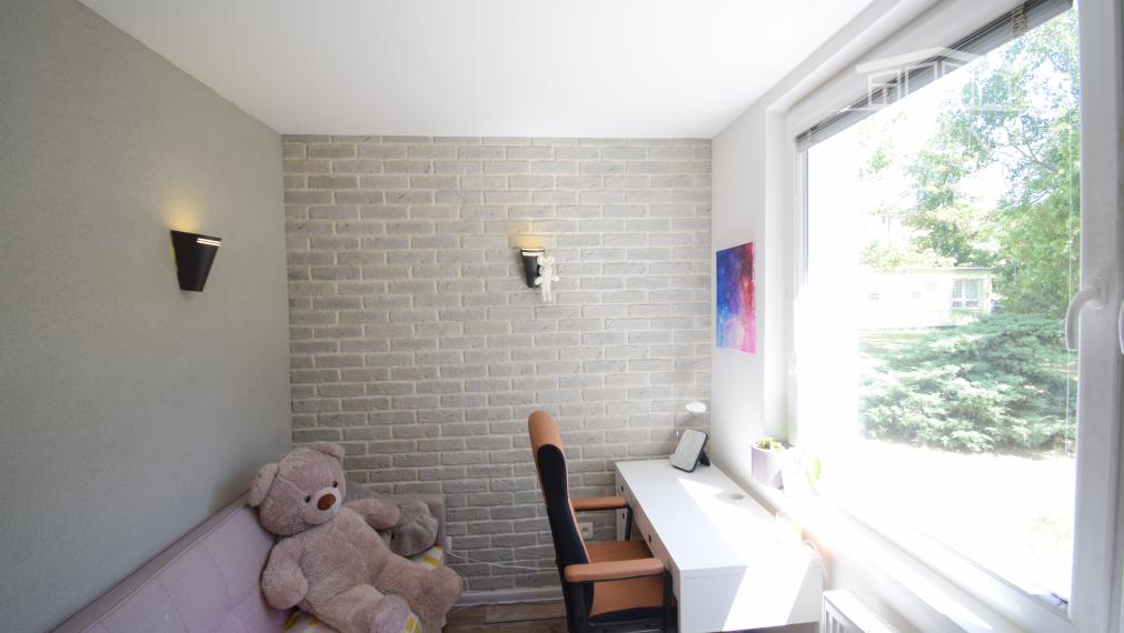 KVALITNE ZREKONŠTRUOVANÝ 3-IZBOVÝ BYT  V RUŽINOVE V  SKVELEJ LOKALITE PLNEJ ZELENE - CHLUMECKÉHO