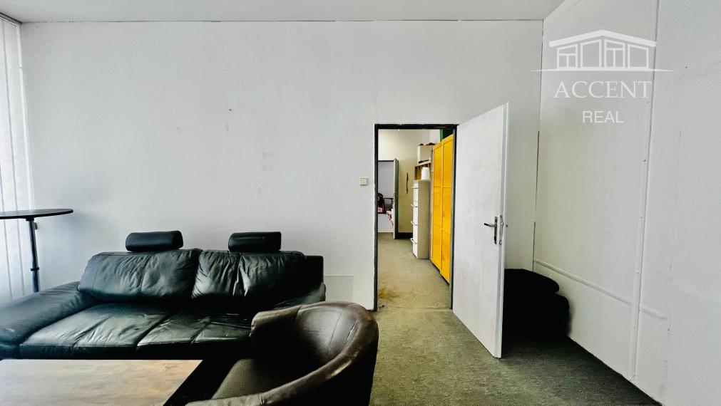 PRIESTRANNÁ BUDOVA(168M2) S MOŽNOSŤOU PRESTAVBY NA BYTOVÉ JEDNOTKY