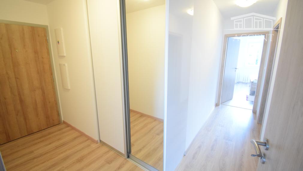 PRENÁJOM  KRÁSNEJ 2 - IZBOVEJ NOVOSTAVBY S BALKÓNOM A  PARKOVACÍM MIESTOM