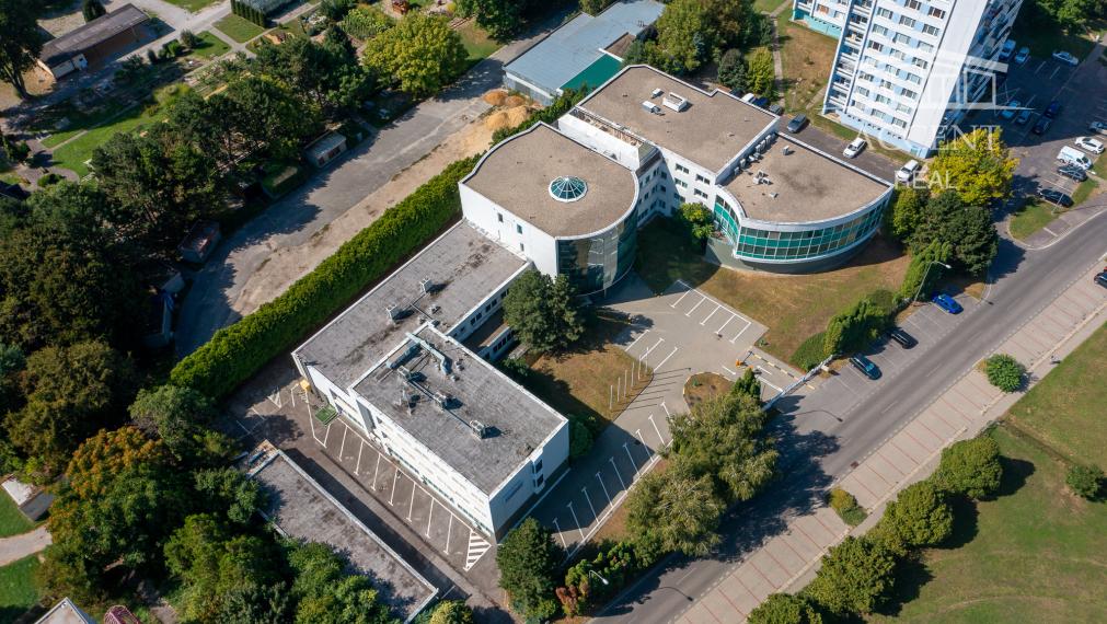 4-PODLAŽNÁ ADMINISTRATÍVNA BUDOVA (5334m2) - Vihorlatská ulica NITRA