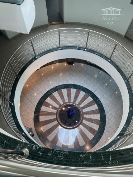 4-PODLAŽNÁ ADMINISTRATÍVNA BUDOVA (5334m2) - Vihorlatská ulica NITRA