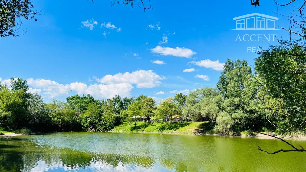 REKREAČNÝ POZEMOK (672M2) -ZELENÁ VODA- MOST PRI BRATISLAVE