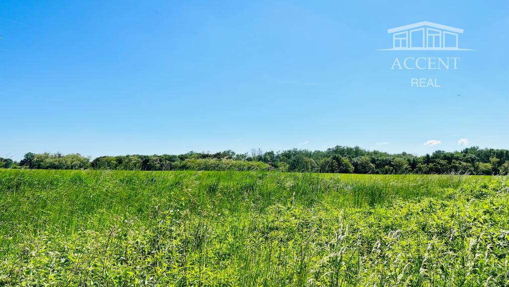 REKREAČNÝ POZEMOK (672M2) -ZELENÁ VODA- MOST PRI BRATISLAVE