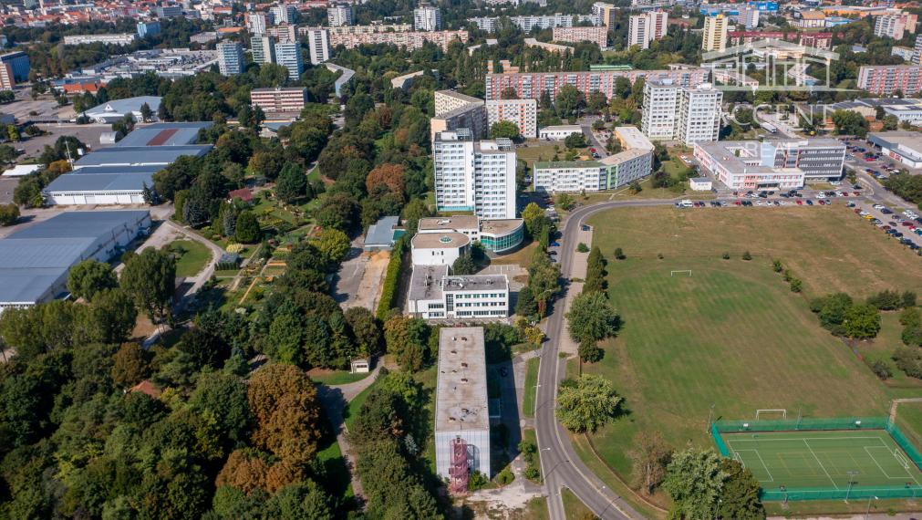 4-PODLAŽNÁ ADMINISTRATÍVNA BUDOVA (5334m2) - Vihorlatská ulica NITRA