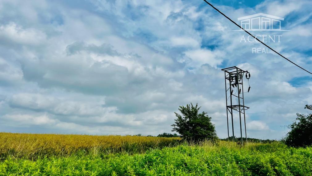 REKREAČNÝ POZEMOK (672M2) -ZELENÁ VODA- MOST PRI BRATISLAVE