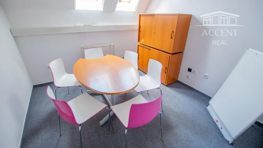 TROJPODLAŽNÁ POLYFUNKČNÁ BUDOVA V RUŽINOVE (414M2) - FREKVENTOVANÁ GALVANIHO ULICA