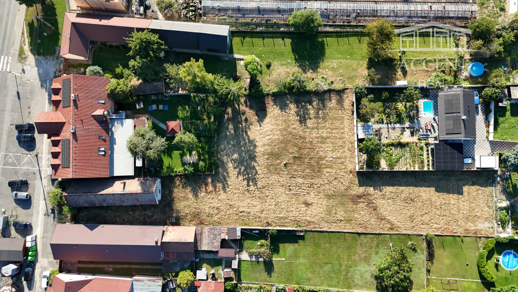 STAVEBNÝ POZEMOK PRE RODINNÉ DOMY (2556M2) - MOST PRI BRATISLAVE