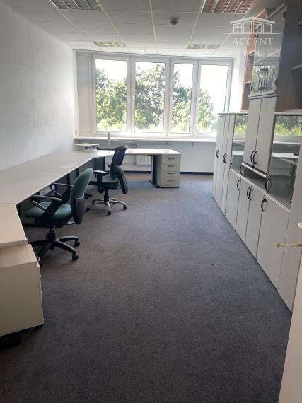 4-PODLAŽNÁ ADMINISTRATÍVNA BUDOVA (5334m2) - Vihorlatská ulica NITRA