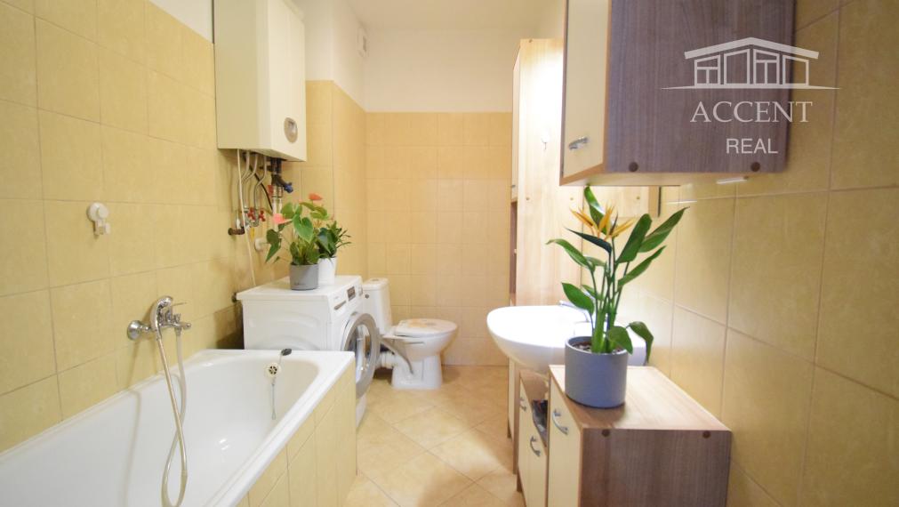 PREDAJ ÚTULNÉHO 2 IZBOVÉHO BYTU V TEHLOVOM BEZBARIEROVOM DOME S BALKÓNOM A PIVNICOU