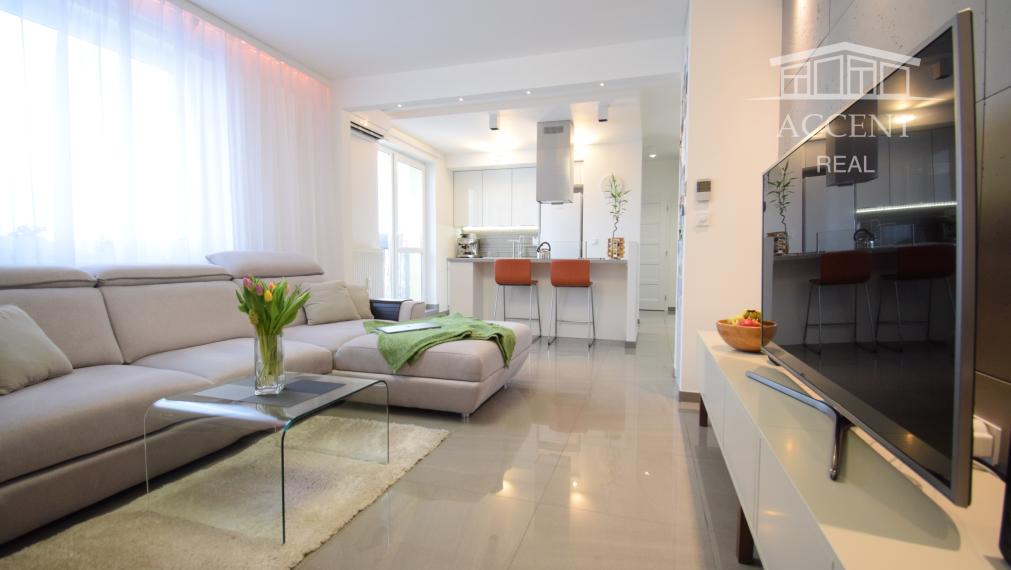 PRENÁJOM DIZAJNOVÉHO 2 - IZBOVÉHO BYTU SO ŠATNÍKOM A BALKÓNOM NA TRNÁVKE