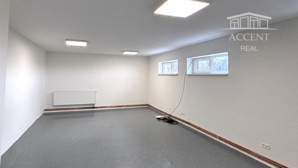 NA PRENÁJOM PRIESTOR - KANCELÁRIA/SKLAD 2 miestnosti (58m2)