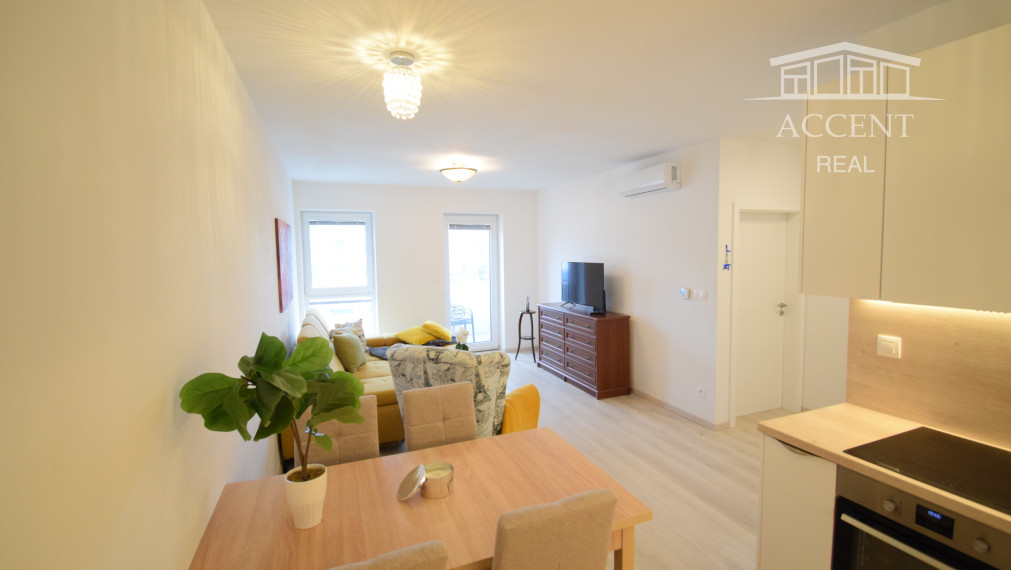 PRENÁJOM  KRÁSNEJ 2 - IZBOVEJ NOVOSTAVBY S BALKÓNOM A  PARKOVACÍM MIESTOM