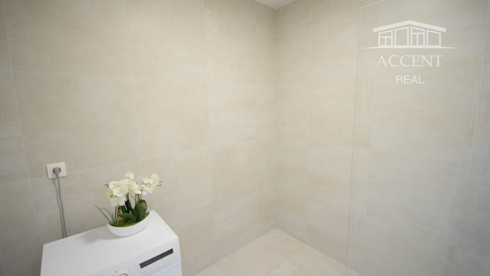 PRENÁJOM  KRÁSNEJ 2 - IZBOVEJ NOVOSTAVBY S BALKÓNOM A  PARKOVACÍM MIESTOM